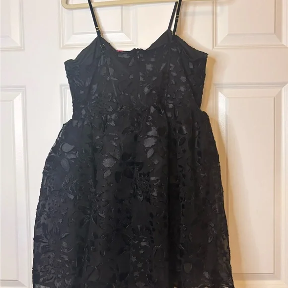 NWT Betsey Johnson "Lucia" mini dress - Picture 7 of 7